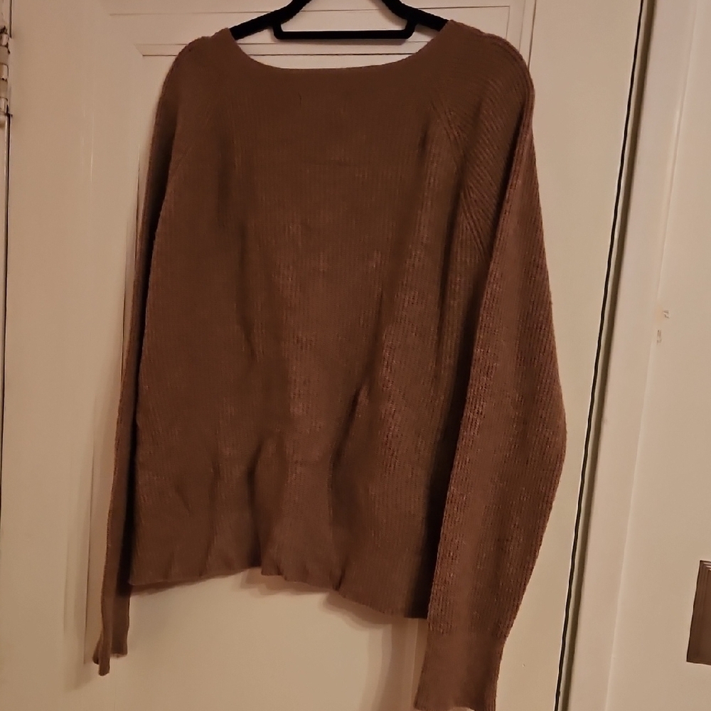 Cozy Brown Sweater, M, V Neck,  Oversized, Old Navy - Picture 4 of 7
